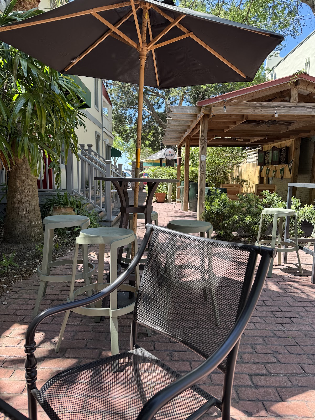 Scully's Irish Pub & Eatery