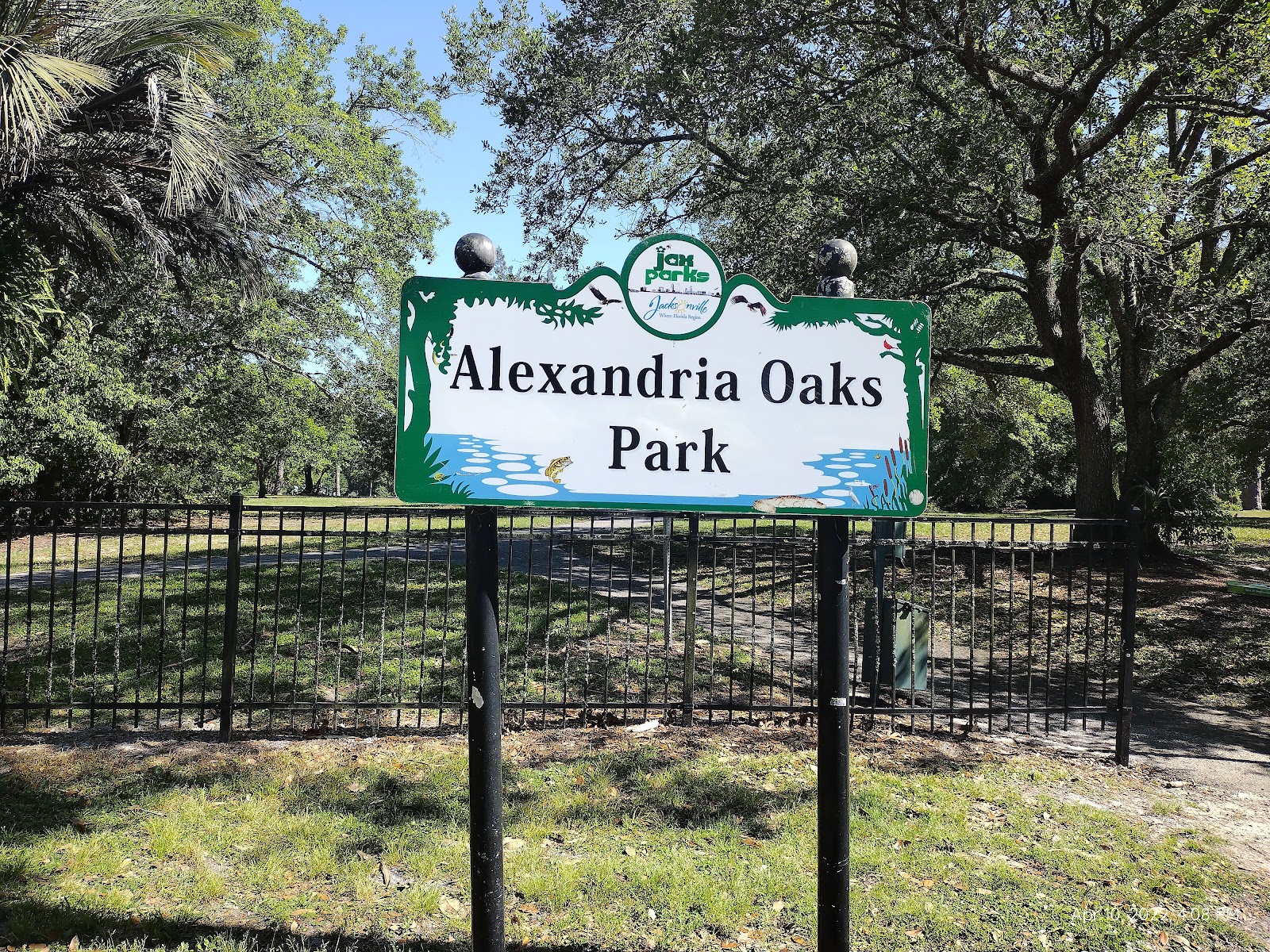 Alexandria Oaks Park