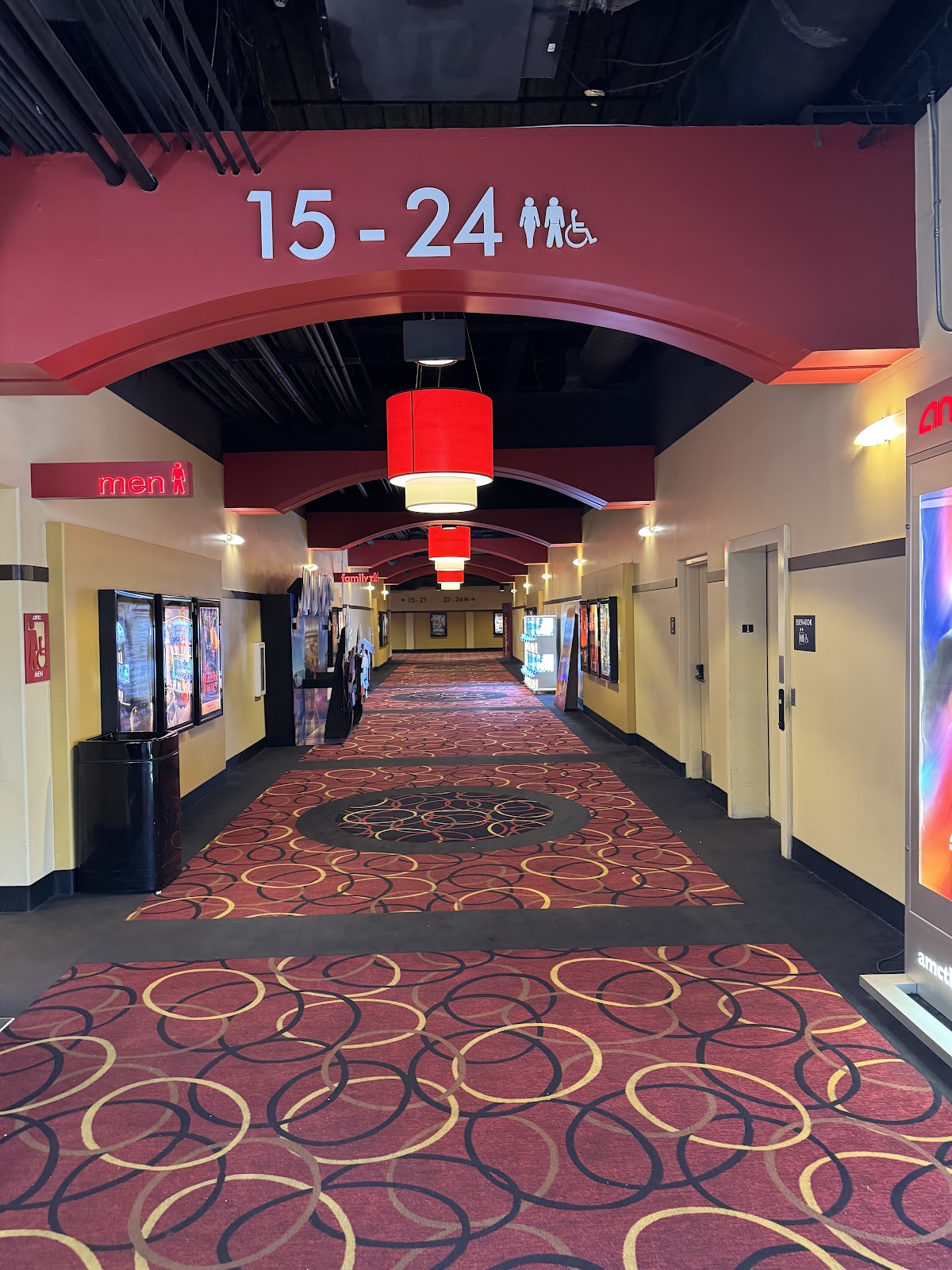 AMC Orange Park 24