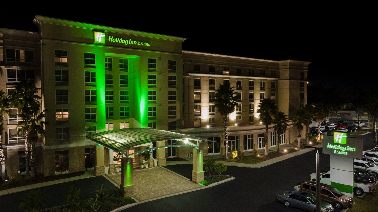 Holiday Inn & Suites Orange Park - Wells Rd. by IHG