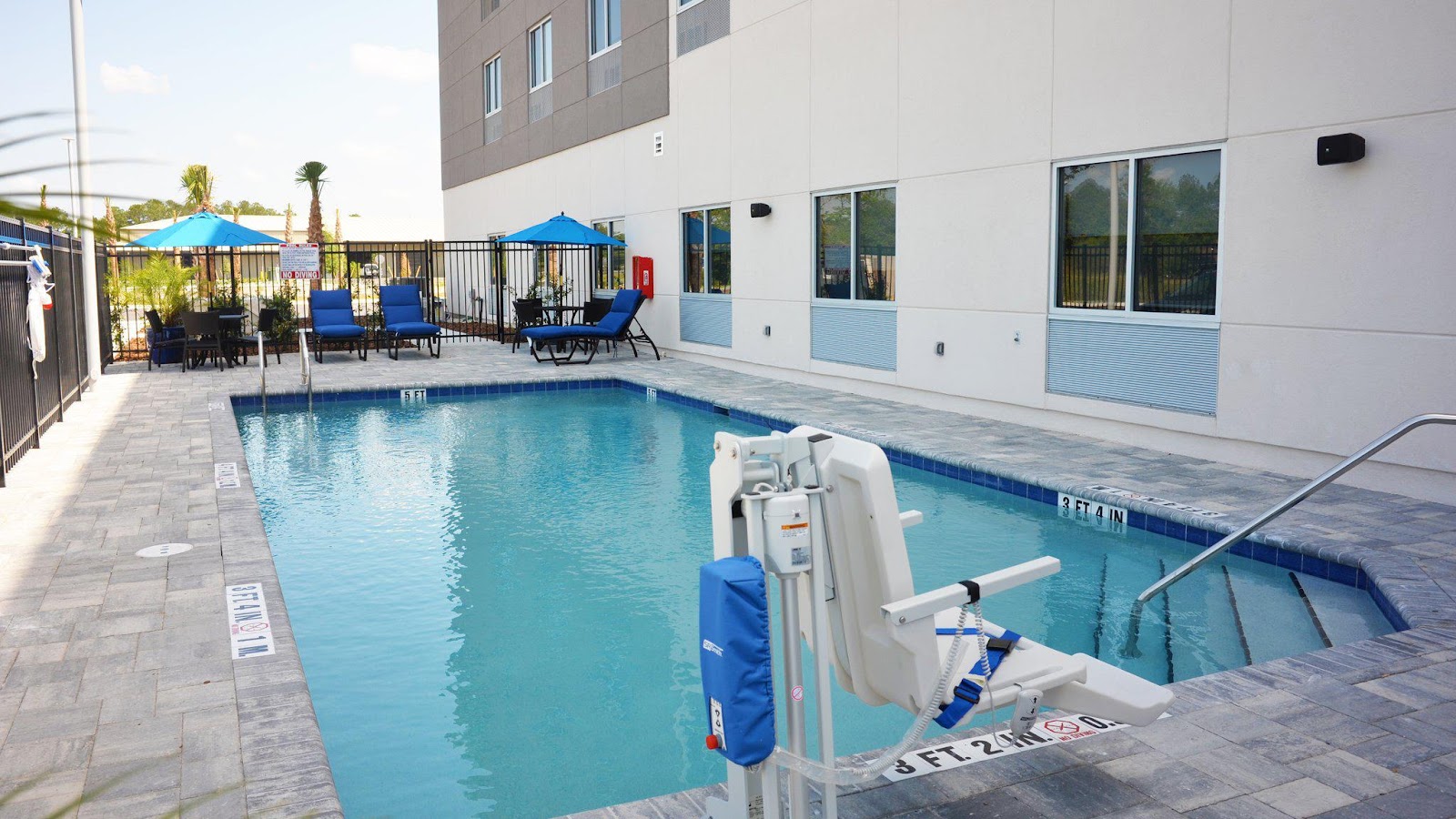 Holiday Inn Express & Suites Jacksonville W - I295 And I10 by IHG