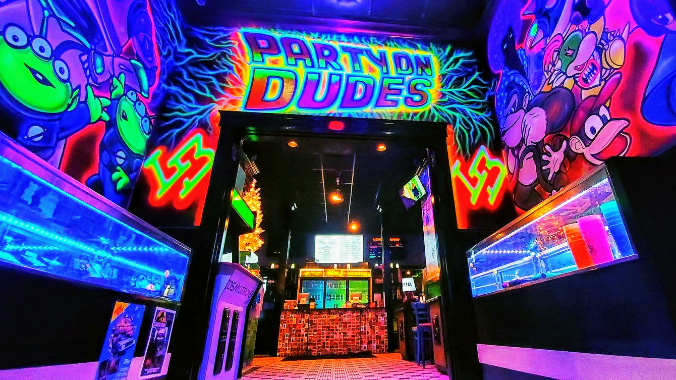 LeaderBoard Arcade Bar & Pizzeria